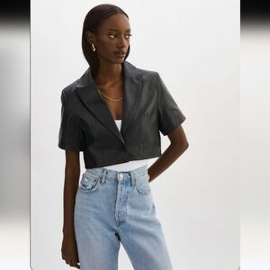 LaMarque Calatea short sleeve leather blazer